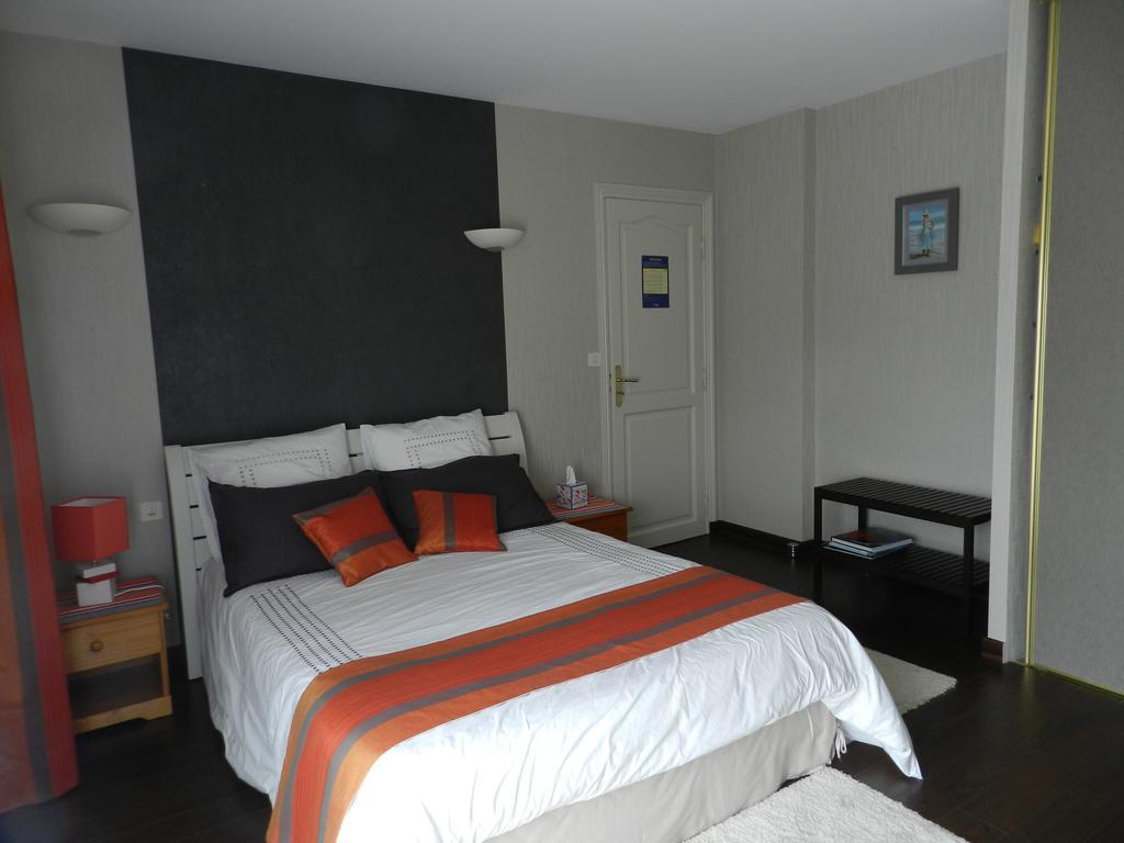 Aux Portes De Rennes Ch. D'Hotes Chartres-de-Bretagne 객실 사진