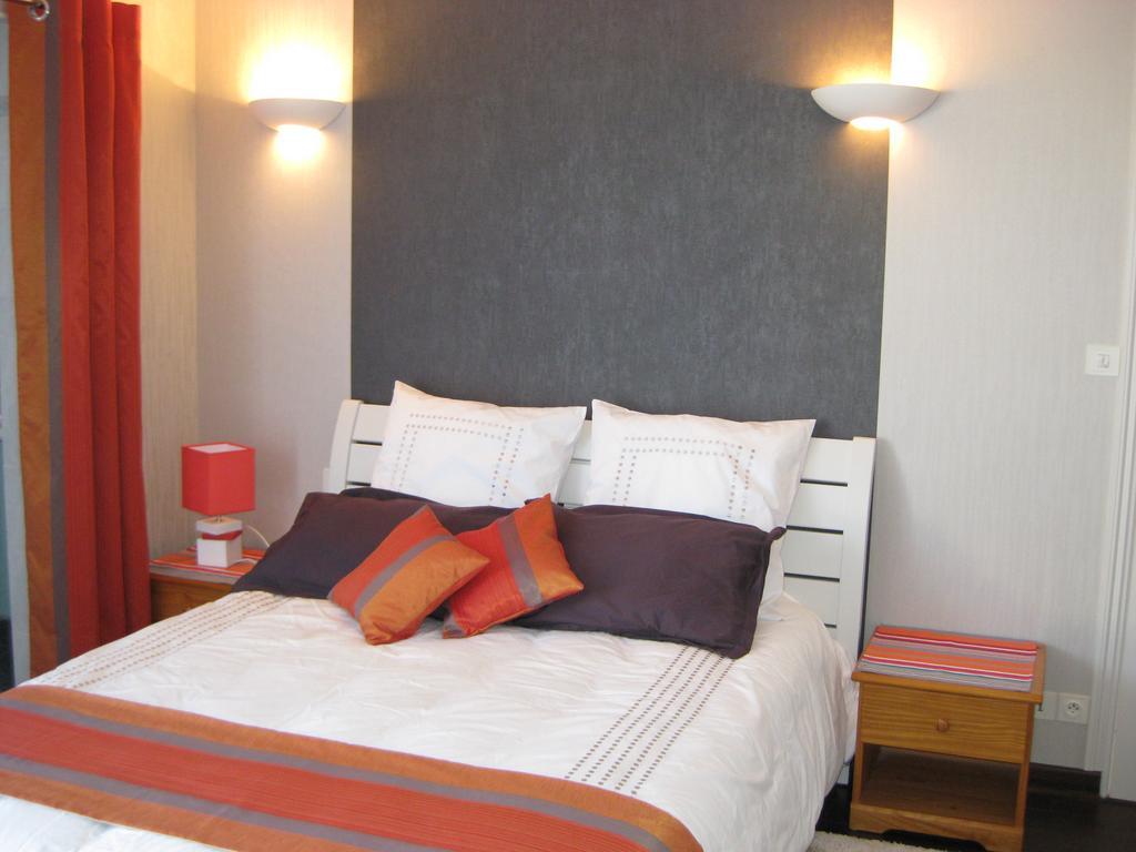 Aux Portes De Rennes Ch. D'Hotes Chartres-de-Bretagne 객실 사진